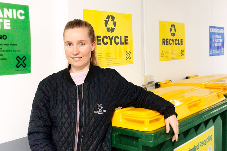 10 Effective ways to reduce waste at home